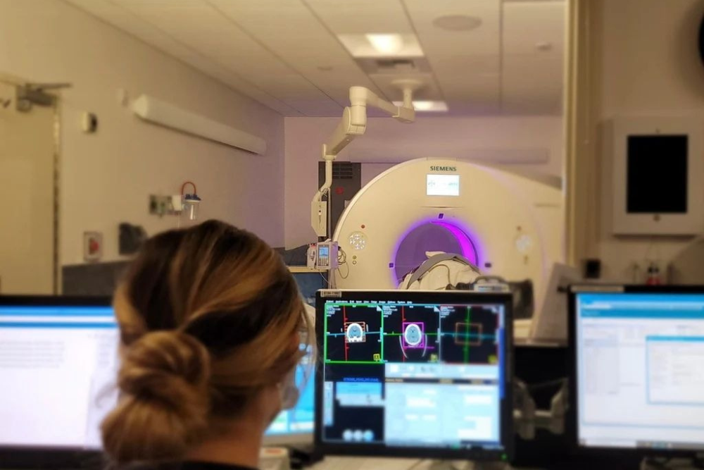 CT Scan Machine With Reading